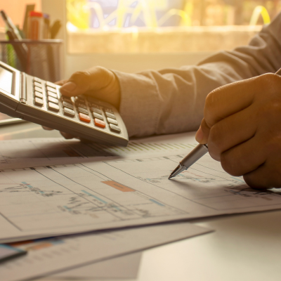 Sente que está sempre no modo sobrevivência e quer paz financeira